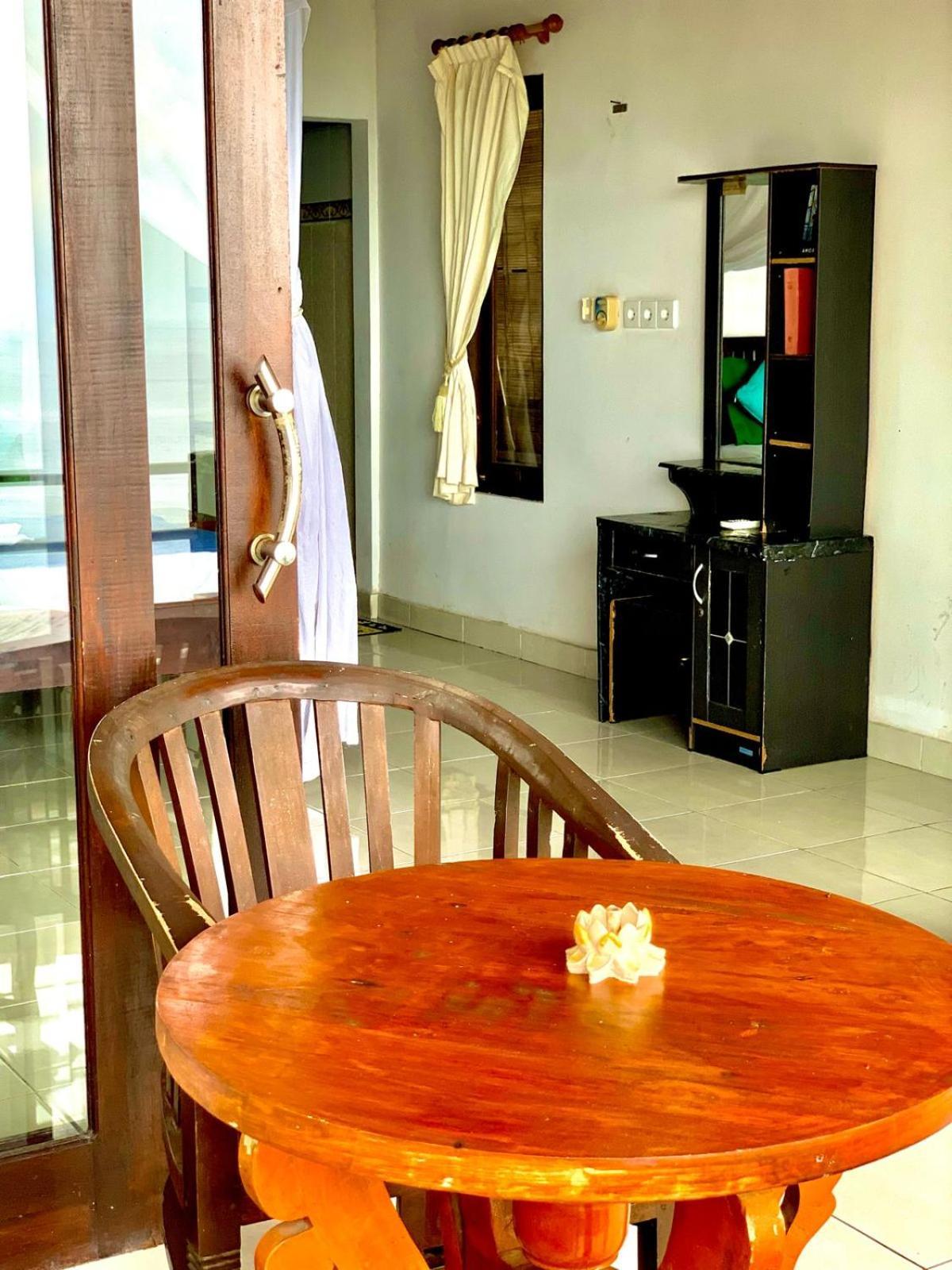 Titi Sedana Homestay آميدْ المظهر الخارجي الصورة