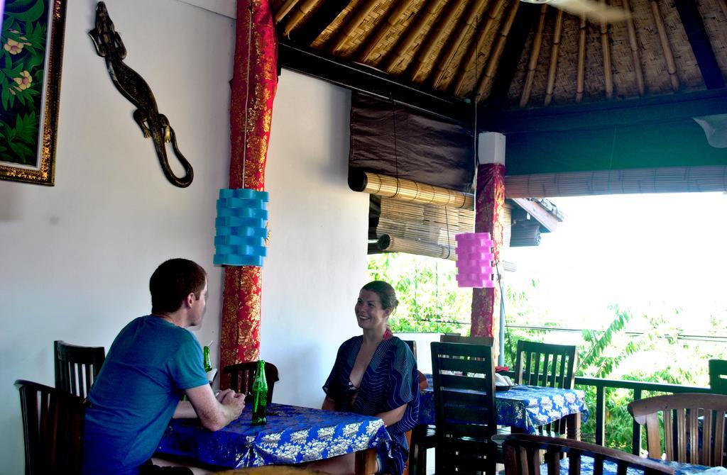 Titi Sedana Homestay آميدْ المظهر الخارجي الصورة