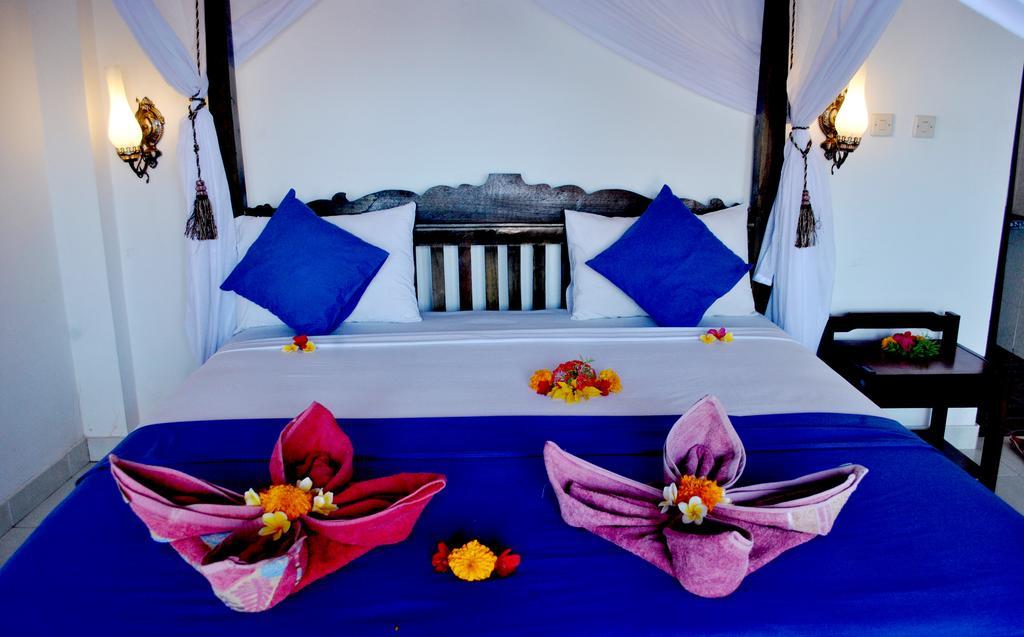 Titi Sedana Homestay آميدْ المظهر الخارجي الصورة