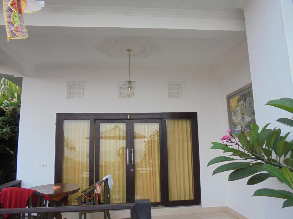 Titi Sedana Homestay آميدْ المظهر الخارجي الصورة