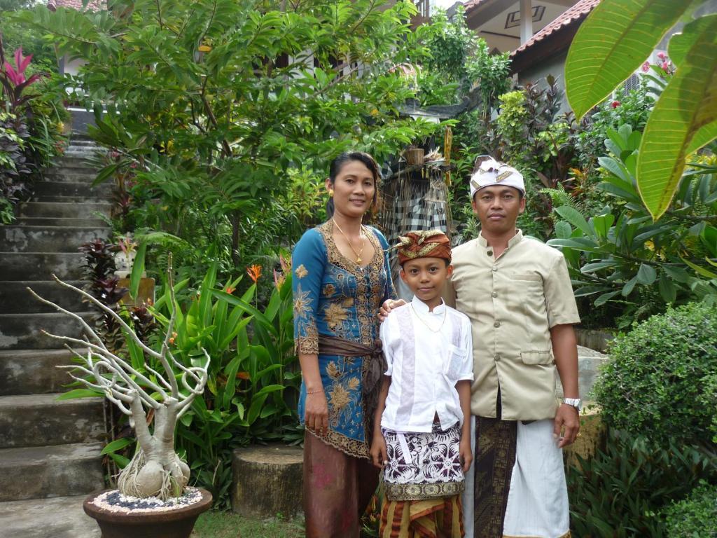 Titi Sedana Homestay آميدْ المظهر الخارجي الصورة